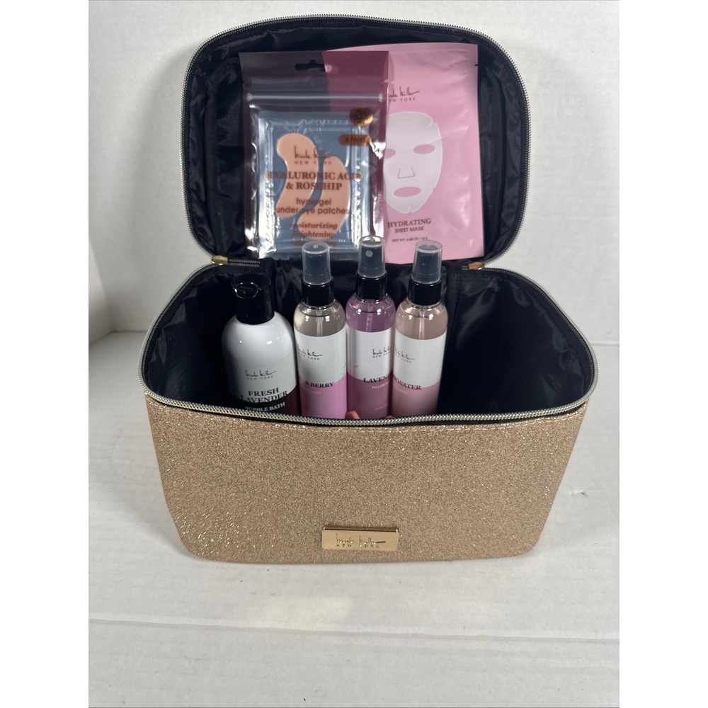 Nicole Miller New York Spa Day Cosmetic Bag Rosewater Lavender‎ Set